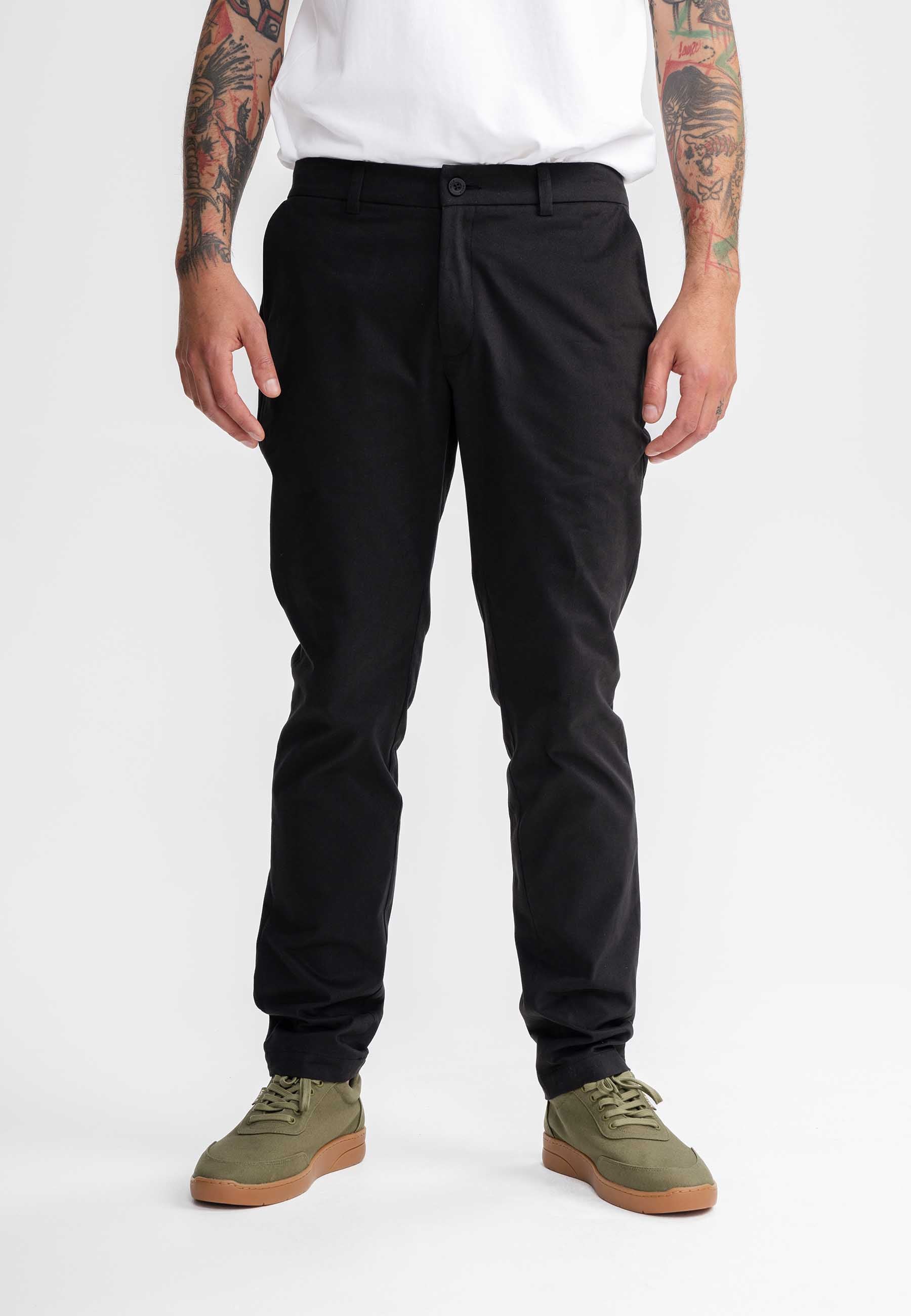 Ranjith_Regular Fit Chinos_black_01.jpg