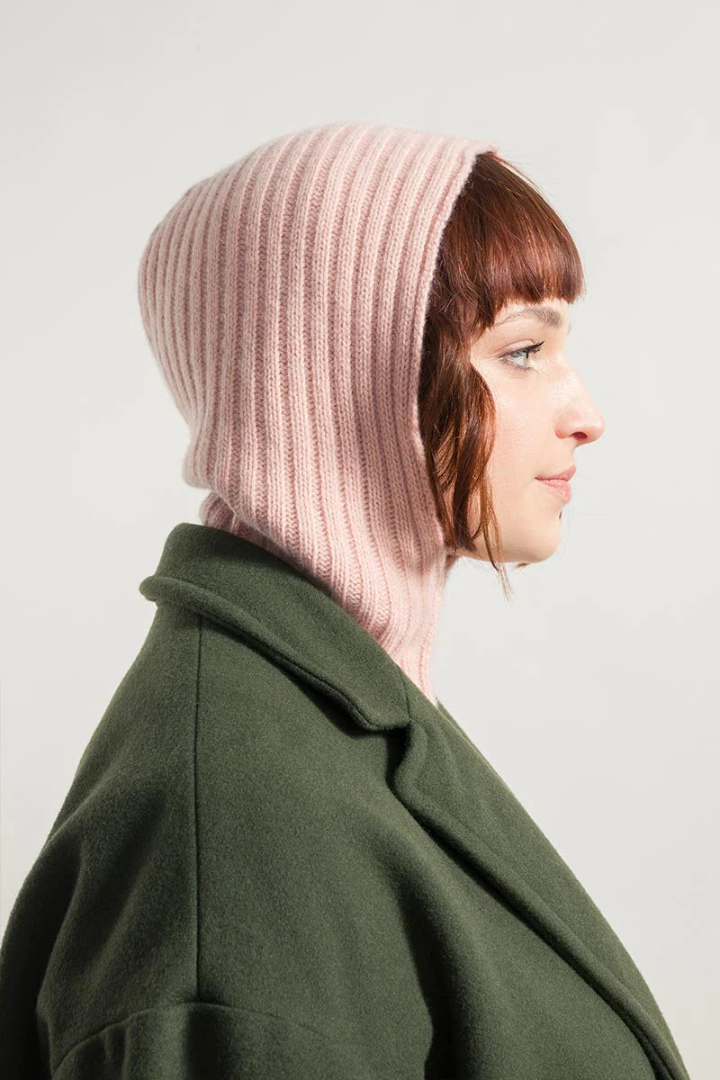 Woman-Recycled-Cashmere-Balaclava-Arsenio-6_800x1200_crop_center.jpg.webp