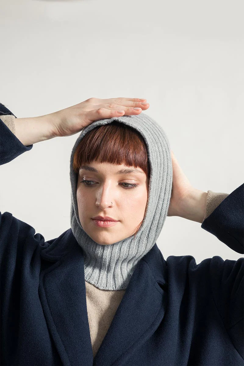 Woman-Recycled-Cashmere-Balaclava-Arsenio-3_800x1200_crop_center.jpg.webp