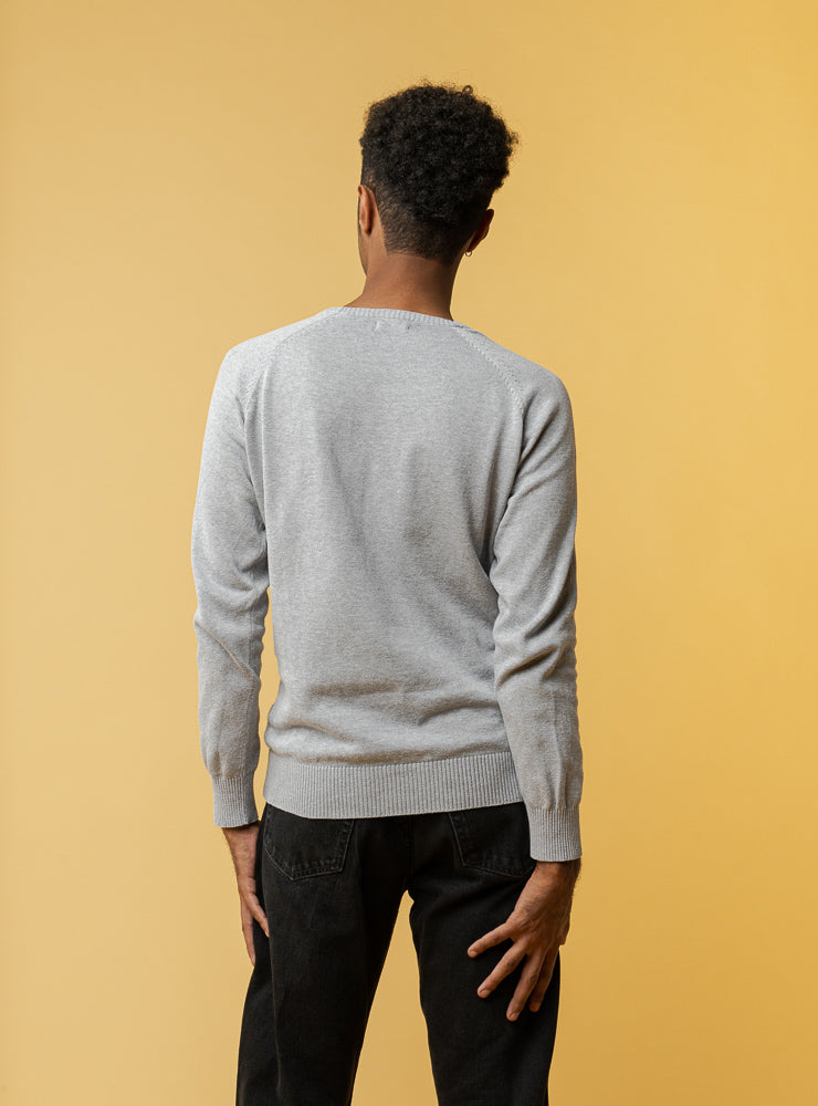 03_Basic Cardigan Men_grey_72dpi_DSC_787