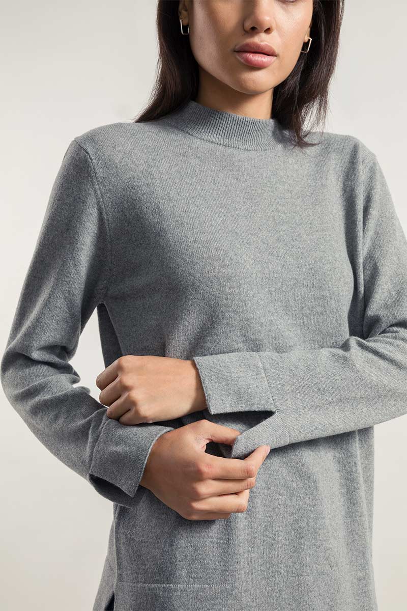 Women-Recycled-Cashmere-Sweater-Isotta-8_800x1200_crop_center.jpeg