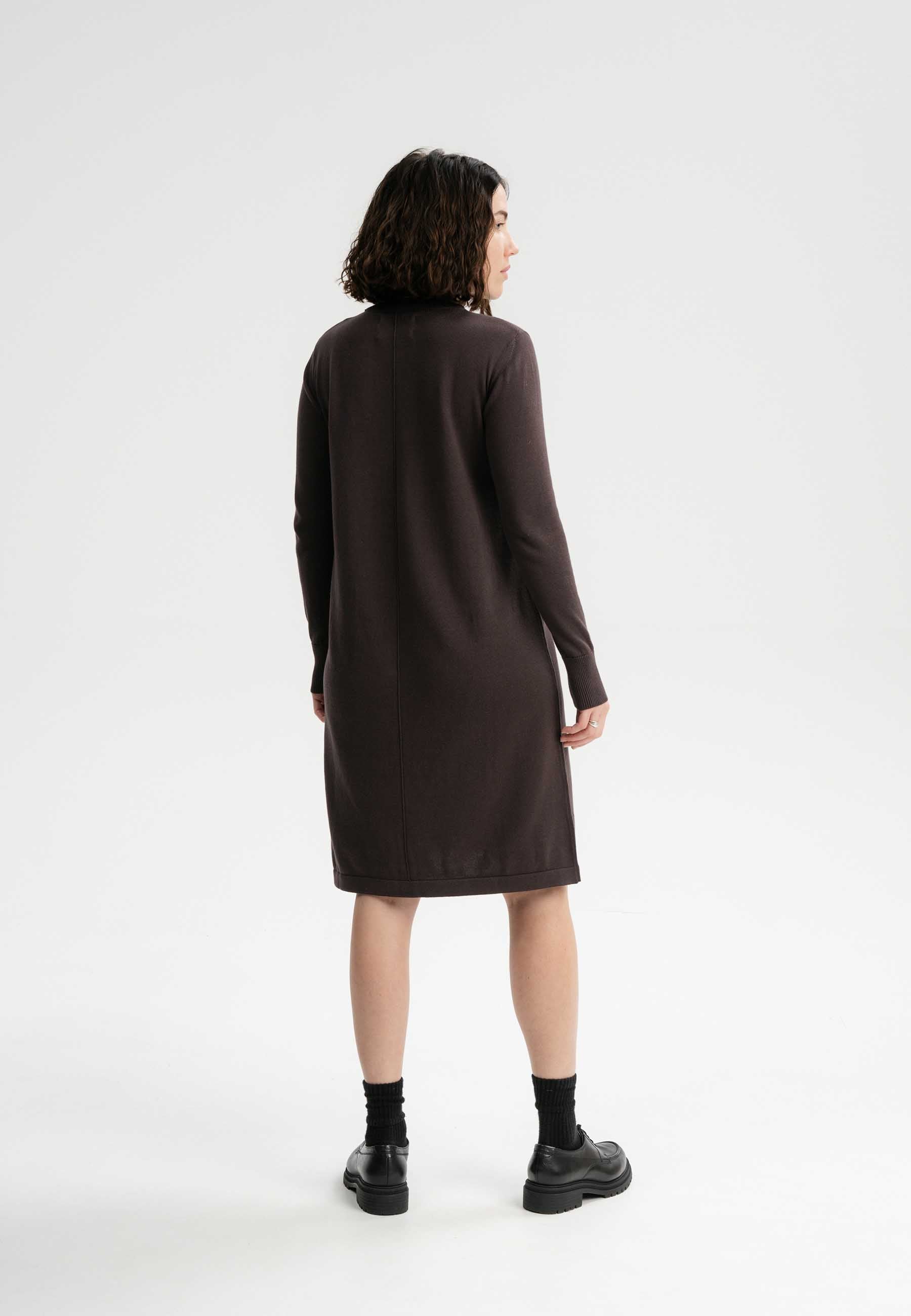 Harleen_Knit_Dress_dark_brown_03.jpg