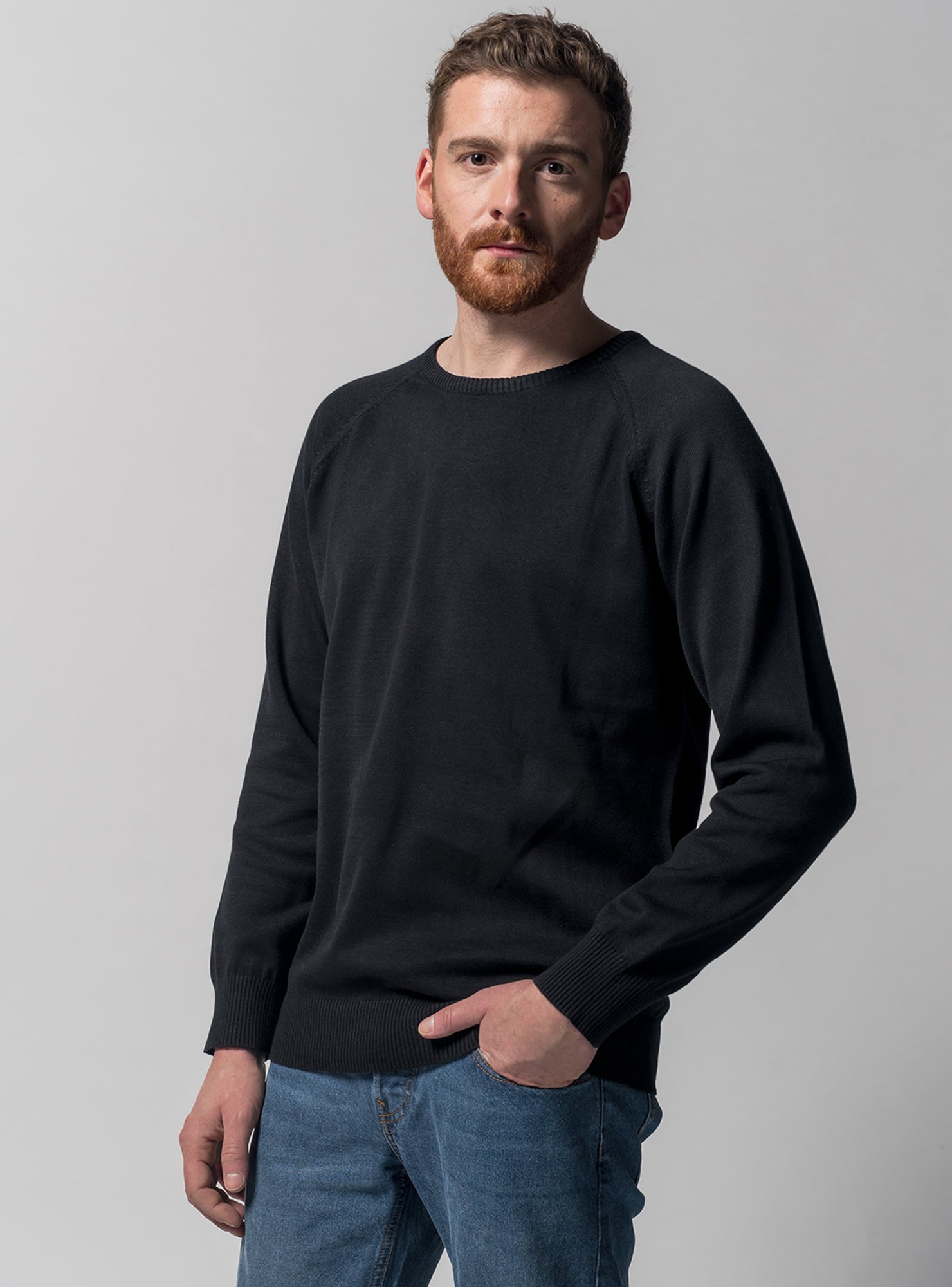 Men_Knit_Pullover_black_3.jpg