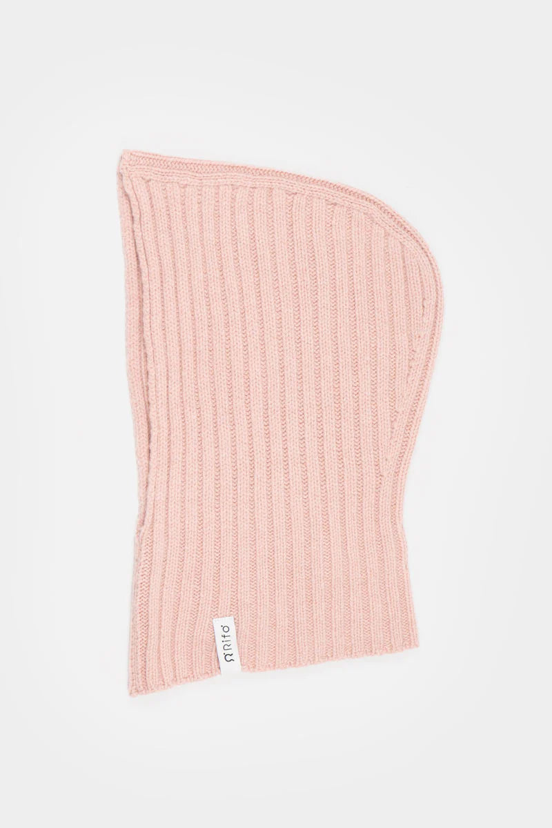 Recycled-cashmere-balaclava-Arsenio-light-pink_800x1200_crop_center.jpg.webp