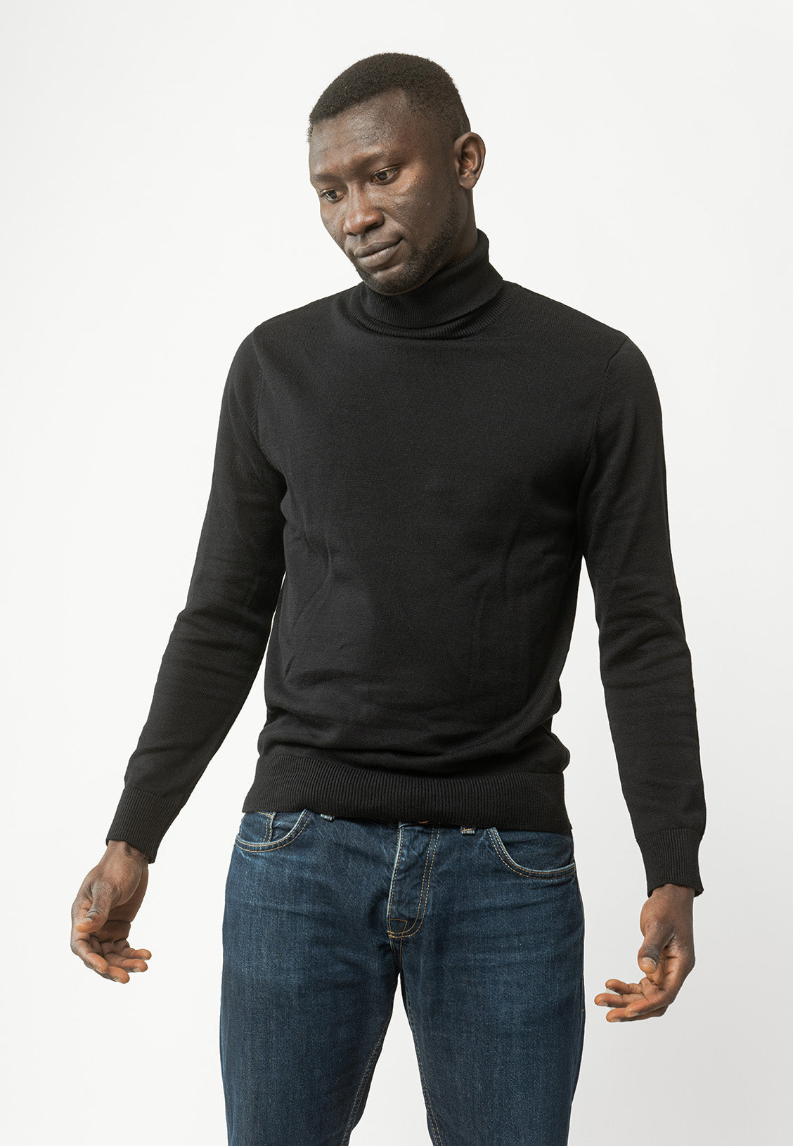 Kanja_Fine Knit Turtleneck Jumper_black_01.jpg