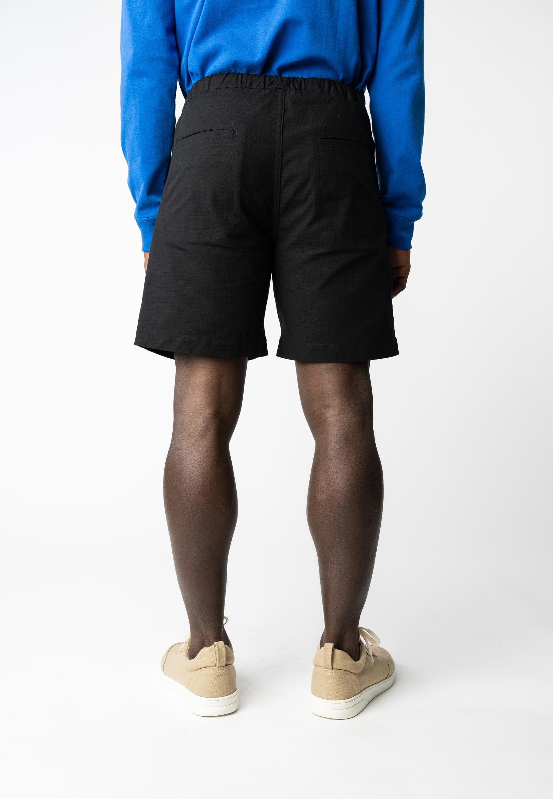 Bangoura_Shorts_black_03.jpg