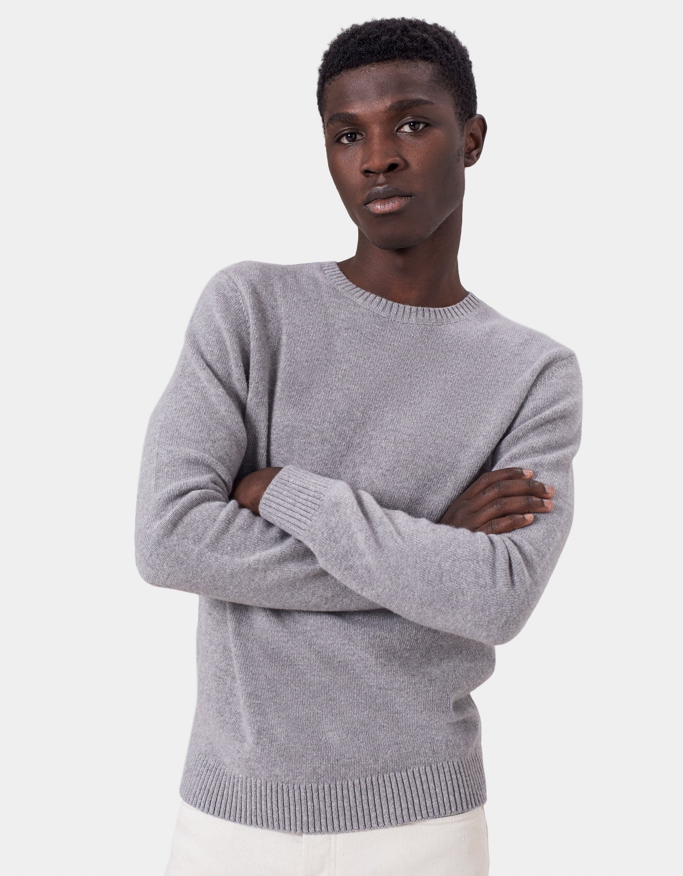 Merino svetrík COLORFUL STANDARD Crew - Lava grey